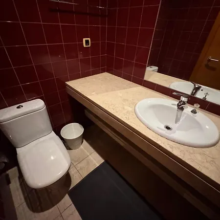 Cozy Bela Vista Apartment Lisbon